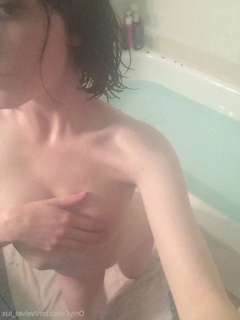 Velvet [ velvet_lux ] Onlyfans leaked photo 9718600 on Hotleaks.tv