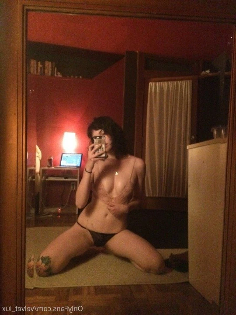 Velvet [ velvet_lux ] Onlyfans leaked photo 9718709 on Hotleaks.tv