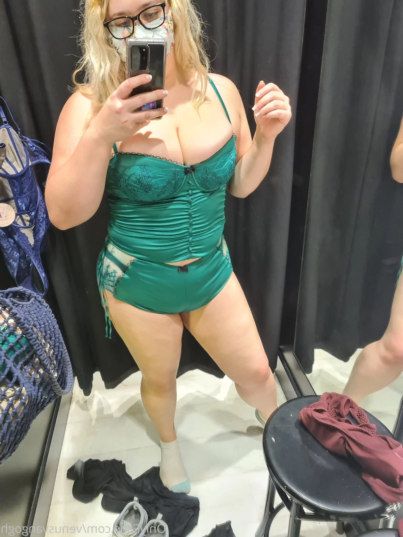Venus Van Gogh [ venusvangogh ] Onlyfans leaked photo 9193597 on Hotleaks.tv