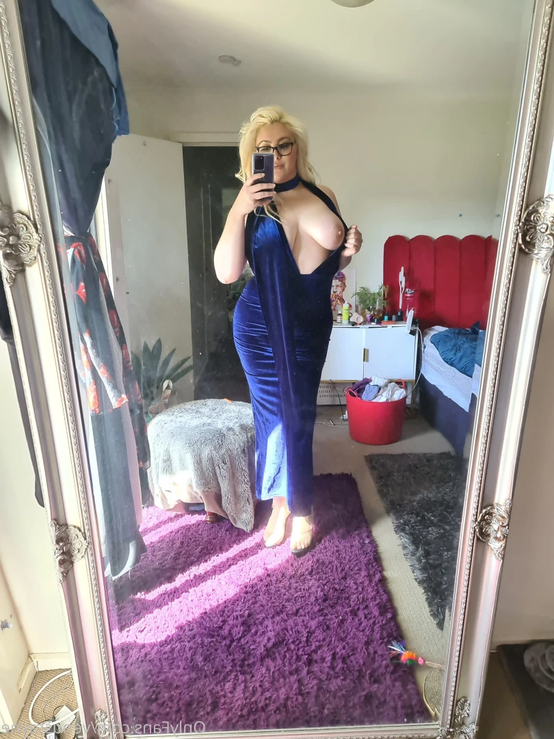 Venus Van Gogh [ venusvangogh ] Onlyfans leaked photo 9195124 on Hotleaks.tv