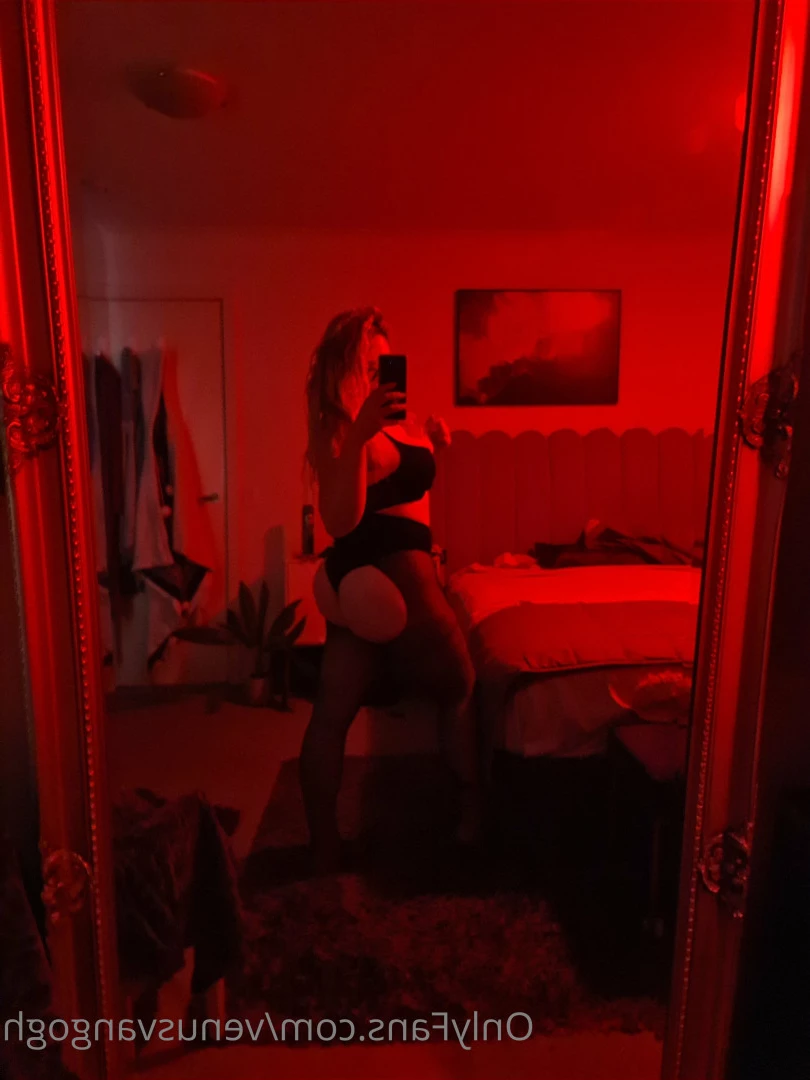 Venus Van Gogh [ venusvangogh ] Onlyfans leaked photo 9196209 on Hotleaks.tv