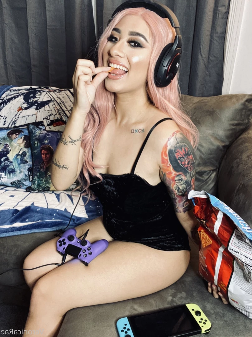 Veronica Rae [ veronicarae ] Onlyfans leaked photo 13582315 on Hotleaks.tv