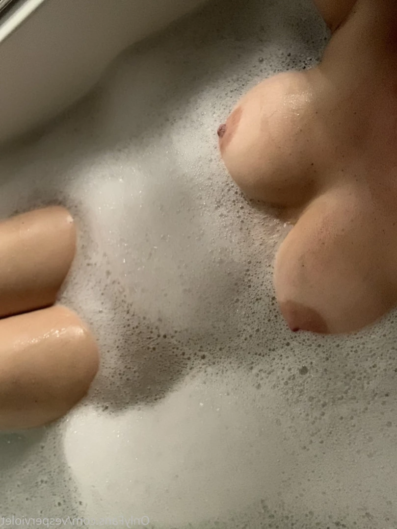 Vesper Violet [ vesperviolet ] Onlyfans leaked photo 14856321 on Hotleaks.tv