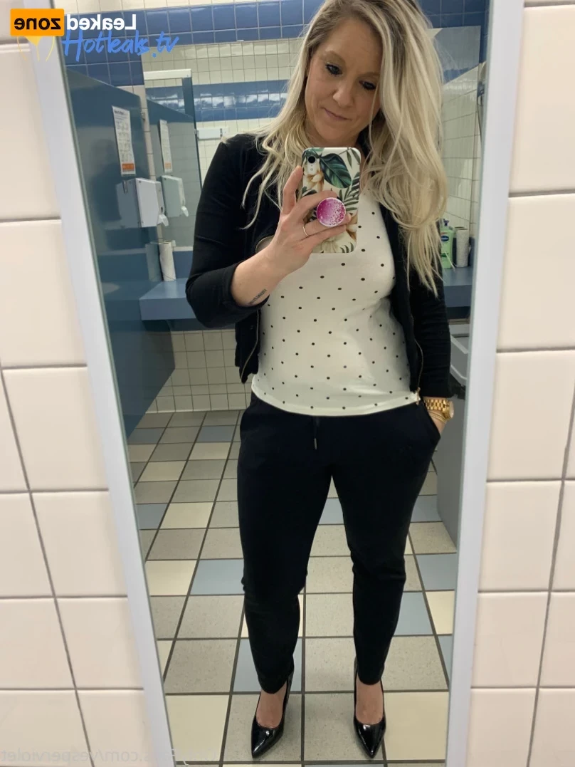 Vesper Violet [ vesperviolet ] Onlyfans leaked photo 14985435 on Hotleaks.tv