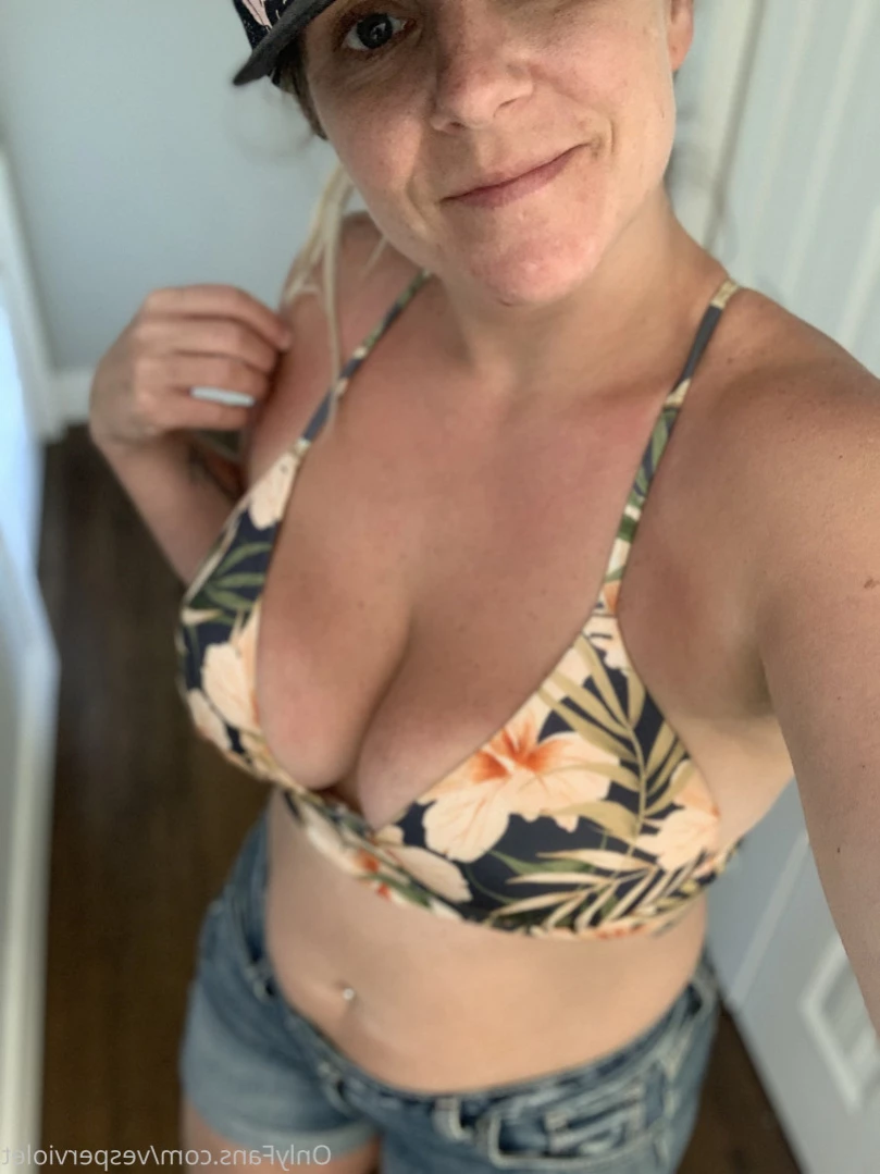 Vesper Violet [ vesperviolet ] Onlyfans leaked photo 15414196 on Hotleaks.tv