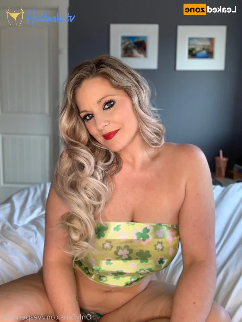 Vesper Violet [ vesperviolet ] Onlyfans leaked photo 15850065 on Hotleaks.tv