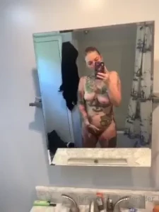 7918411