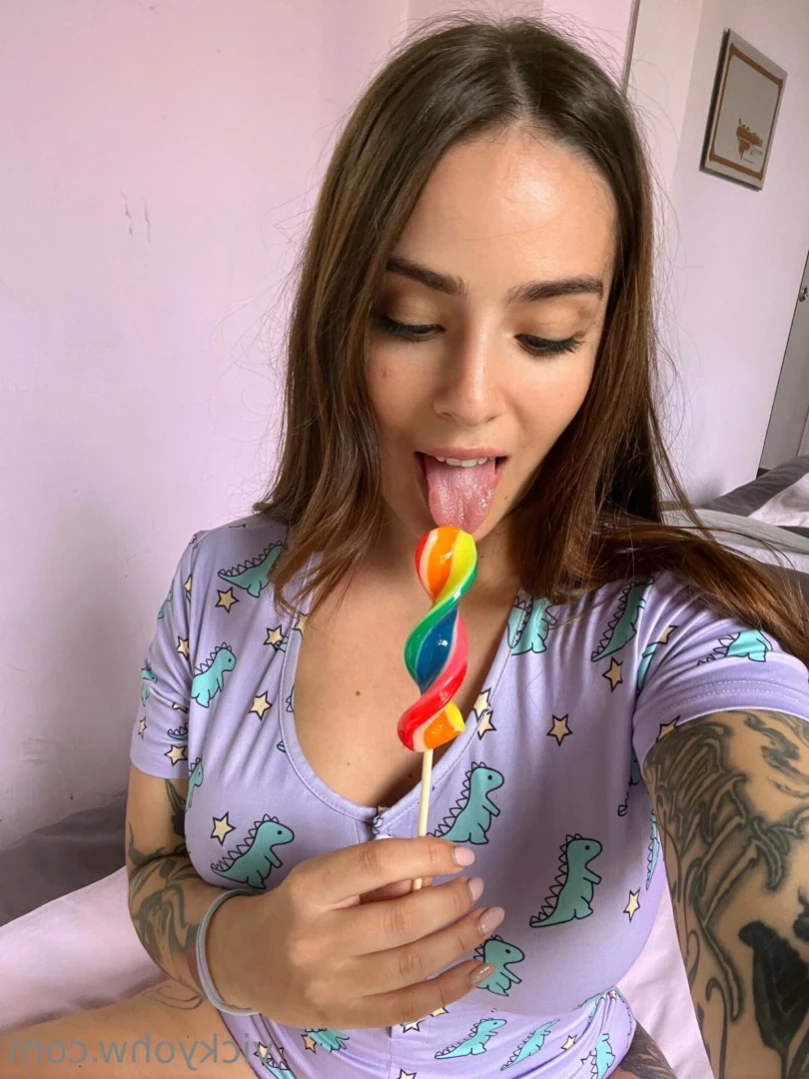 vickyohw Onlyfans leaked photo 15401161 on Hotleaks.tv