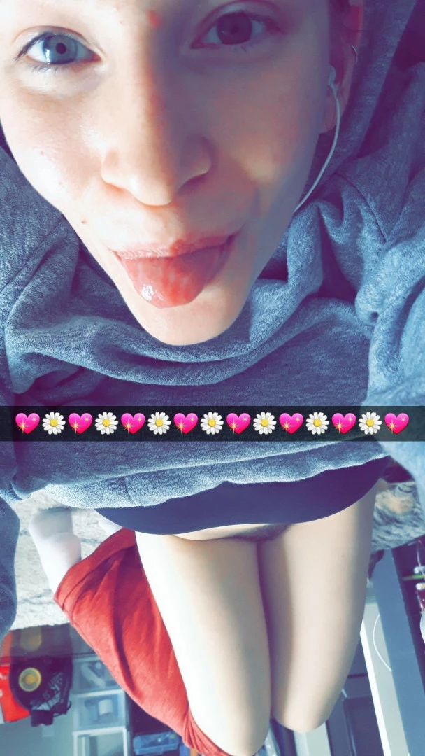 Whit Maxwell [ vivid_whit ] Onlyfans leaked photo 9240177 on Hotleaks.tv