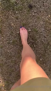 7913957