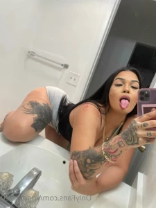 7873712