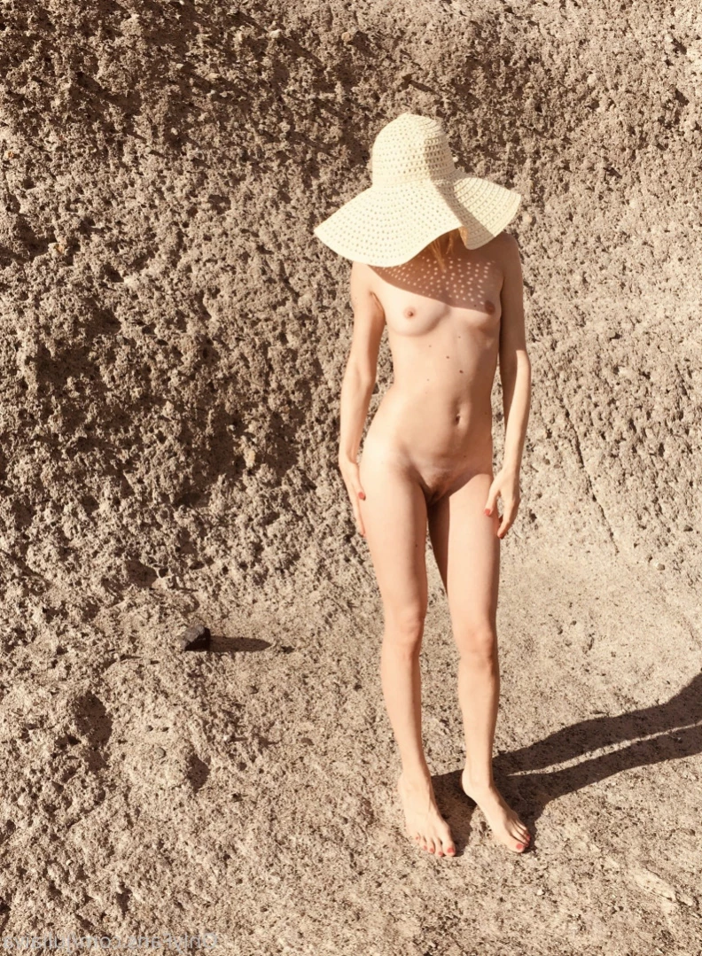 𝐉👅𝐋𝐄𝐒 𝐁𝐎𝐍𝐃 [ sheis_bond ] Onlyfans leaked photo 13619734 on Hotleaks.tv