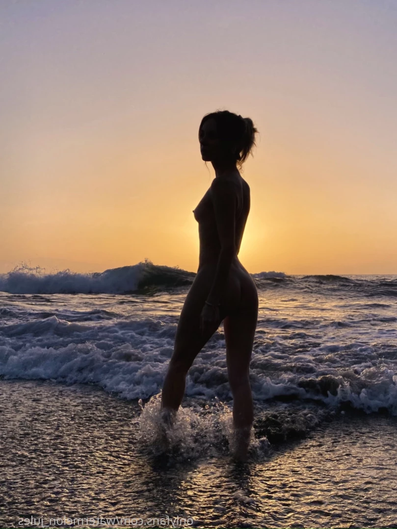 𝐉👅𝐋𝐄𝐒 𝐁𝐎𝐍𝐃 [ sheis_bond ] Onlyfans leaked photo 13823963 on Hotleaks.tv