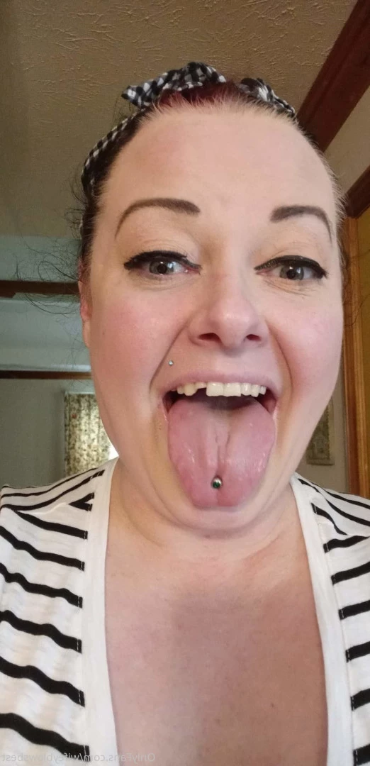 wifeyblowsbest Onlyfans leaked photo 16839715 on Hotleaks.tv