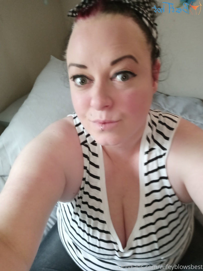 wifeyblowsbest Onlyfans leaked photo 16839909 on Hotleaks.tv