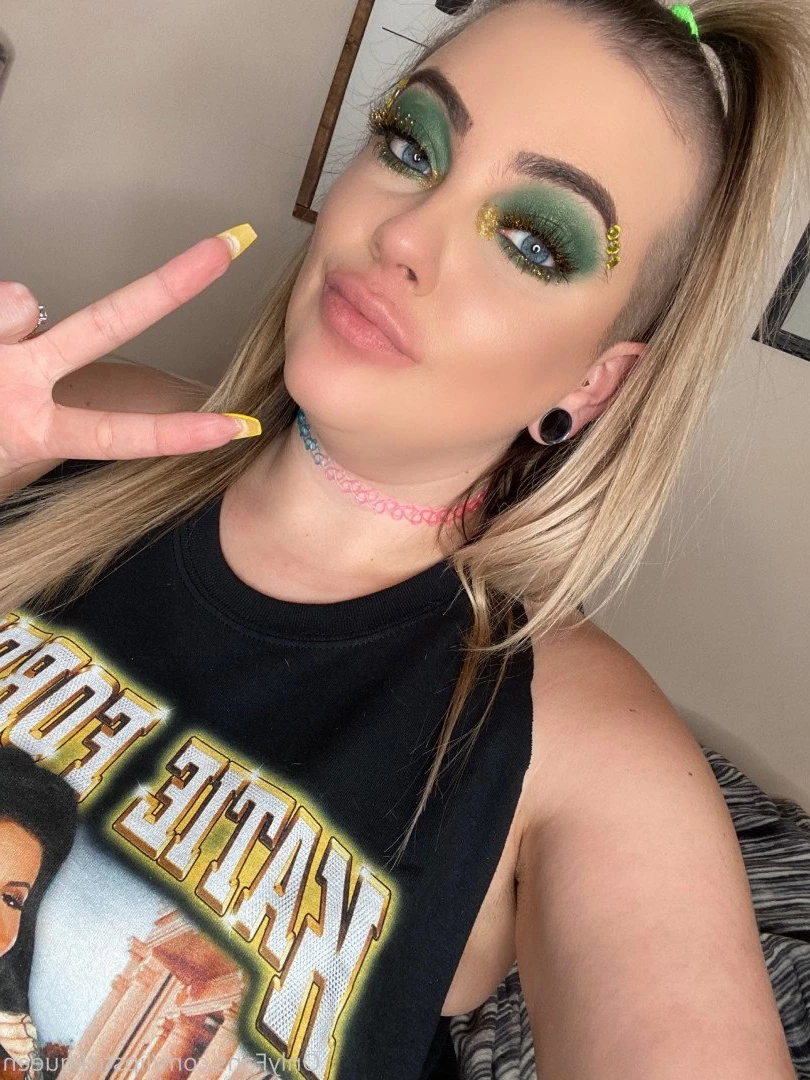 Stephanie [ lipstickqueen ] Onlyfans leaked photo 716593 on Hotleaks.tv
