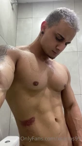7905242