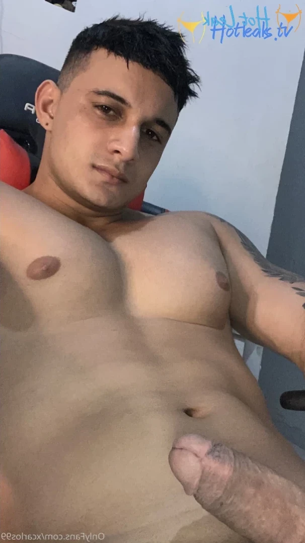 Carlos [ xcarlos99 ] Onlyfans leaked photo 12160141 on Hotleaks.tv