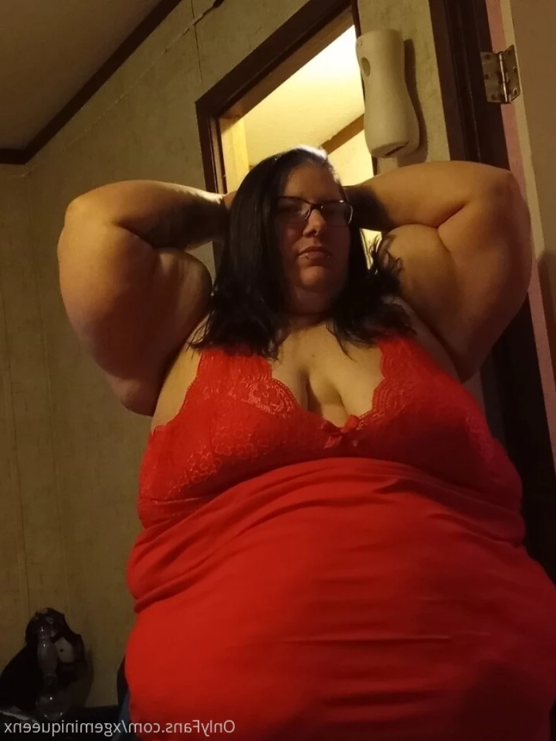 PrettyEyesChubbyThighs [ xlady_succubusx ] Onlyfans leaked photo 9707555 on Hotleaks.tv