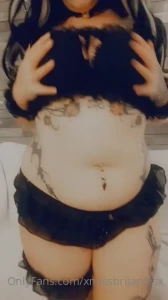 7896933