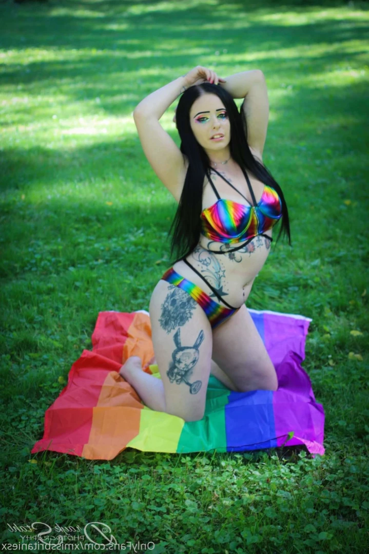 MissBritanieS [ xmissbritaniesx ] Onlyfans leaked photo 10958115 on Hotleaks.tv