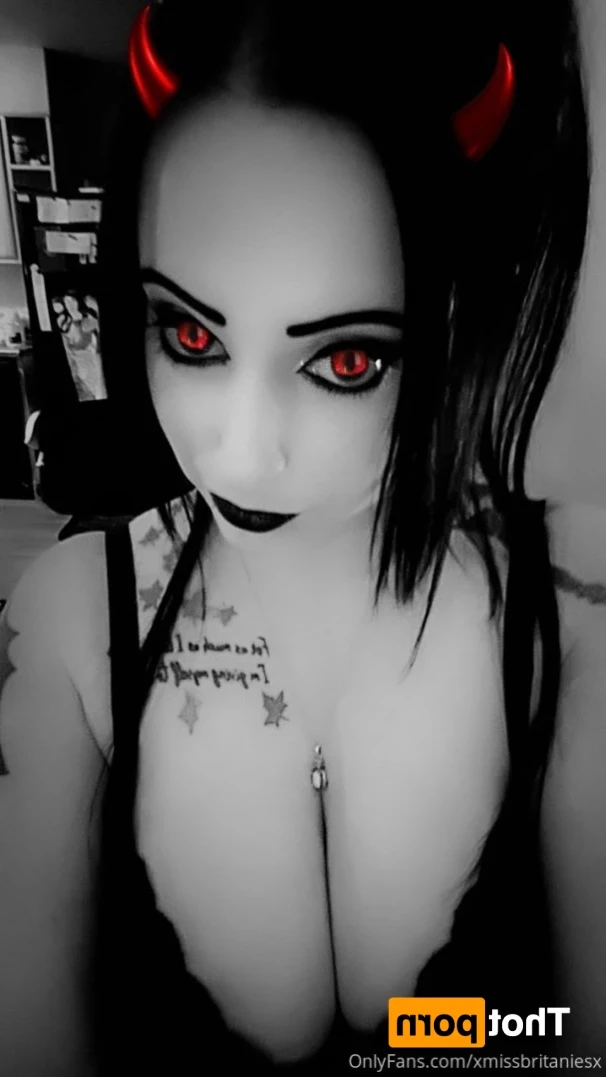 MissBritanieS [ xmissbritaniesx ] Onlyfans leaked photo 12968335 on Hotleaks.tv