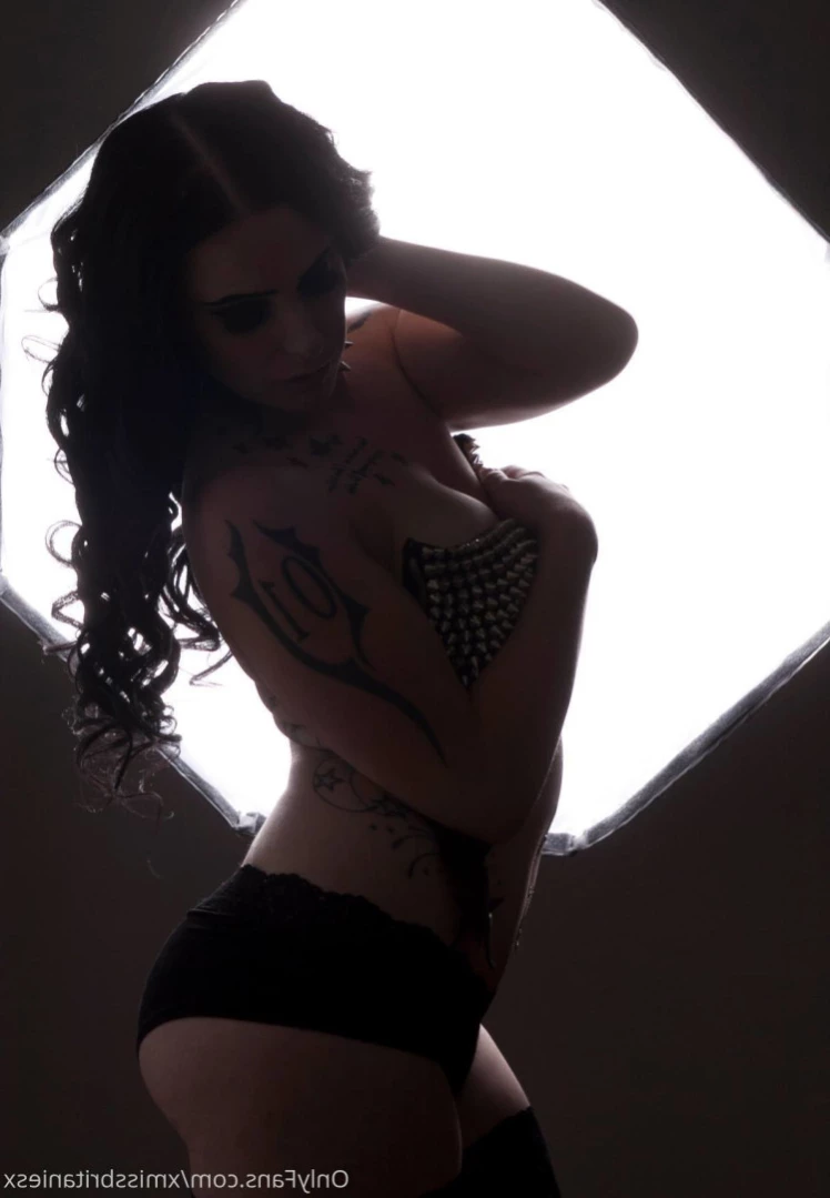 MissBritanieS [ xmissbritaniesx ] Onlyfans leaked photo 14029963 on Hotleaks.tv