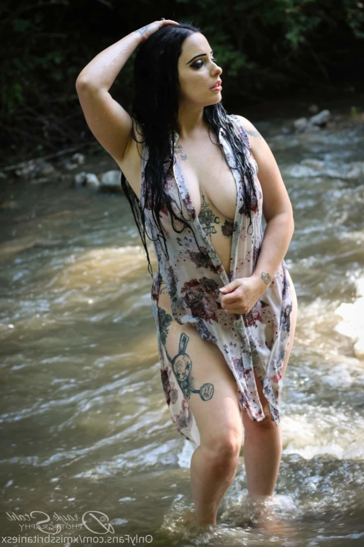 MissBritanieS [ xmissbritaniesx ] Onlyfans leaked photo 14311385 on Hotleaks.tv
