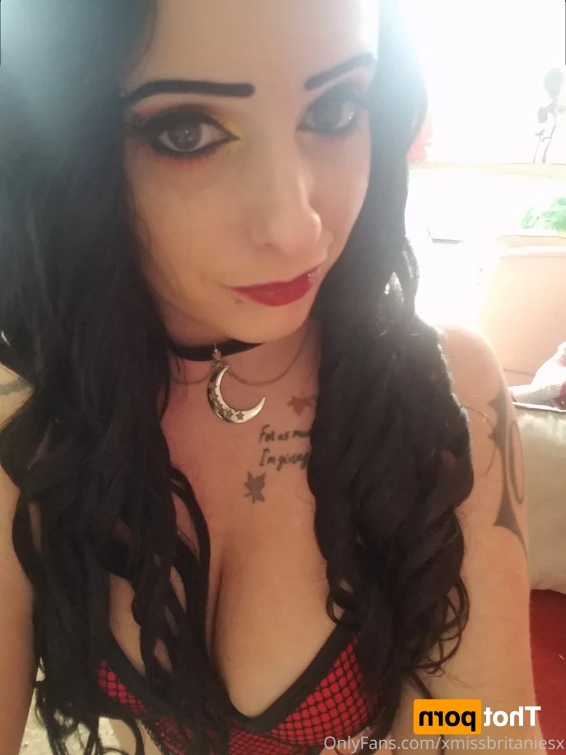 MissBritanieS [ xmissbritaniesx ] Onlyfans leaked photo 14327188 on Hotleaks.tv