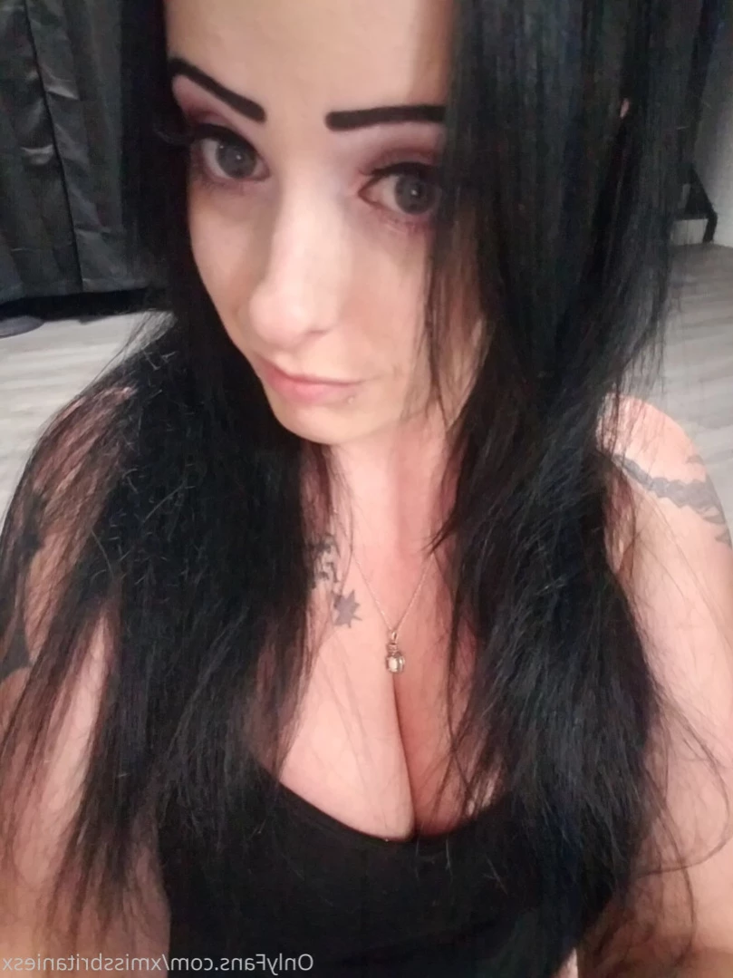 MissBritanieS [ xmissbritaniesx ] Onlyfans leaked photo 14579968 on Hotleaks.tv