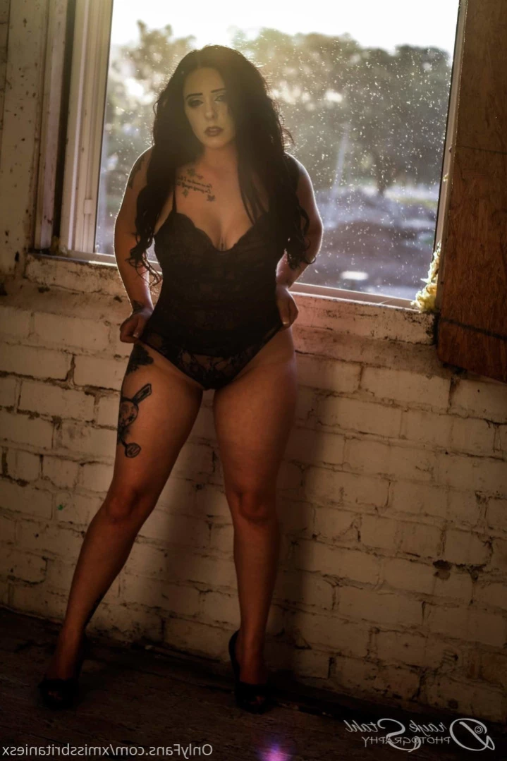 MissBritanieS [ xmissbritaniesx ] Onlyfans leaked photo 15022278 on Hotleaks.tv