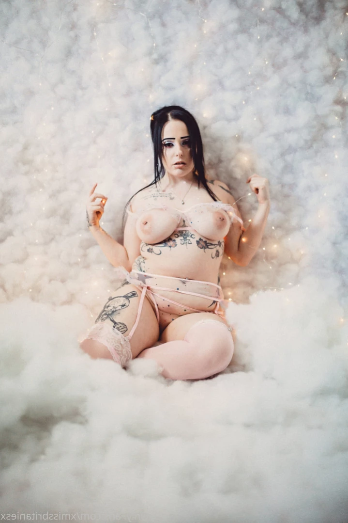 MissBritanieS [ xmissbritaniesx ] Onlyfans leaked photo 15753226 on Hotleaks.tv