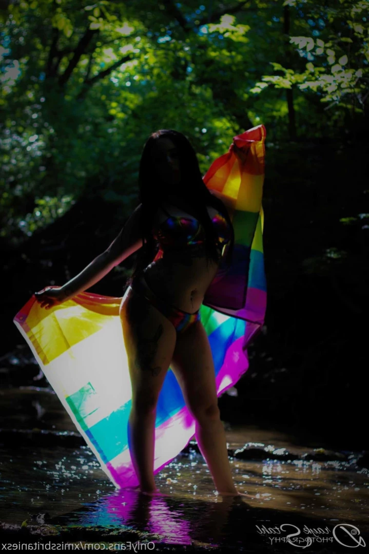 MissBritanieS [ xmissbritaniesx ] Onlyfans leaked photo 16088077 on Hotleaks.tv