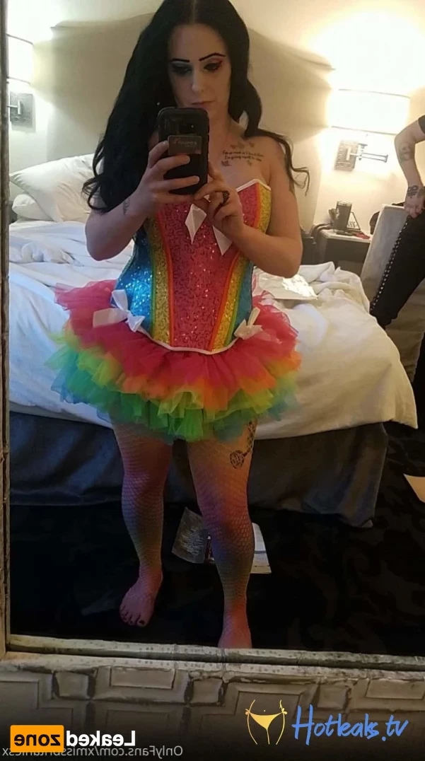 MissBritanieS [ xmissbritaniesx ] Onlyfans leaked photo 16193760 on Hotleaks.tv