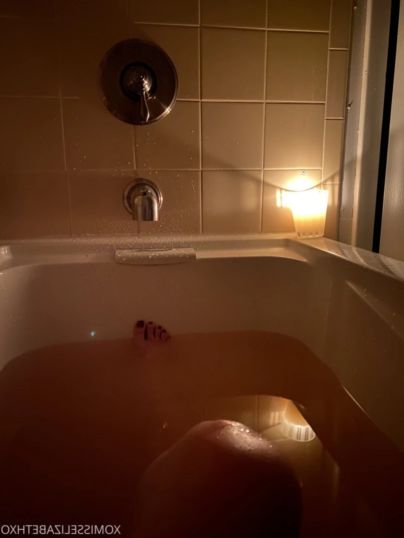 Elizabeth [ xomisselizabethxo ] Onlyfans leaked photo 10996774 on Hotleaks.tv