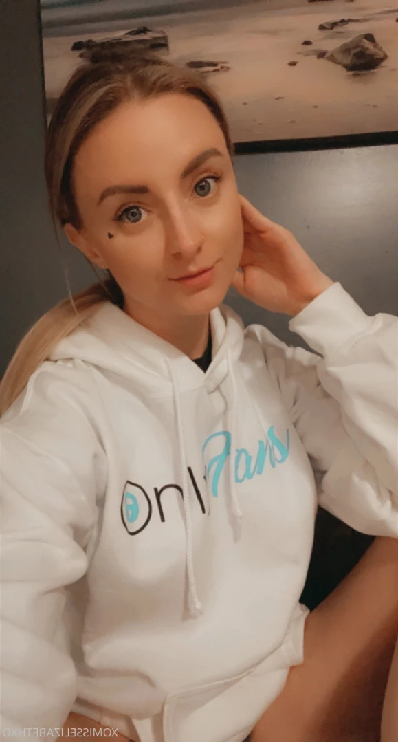 Elizabeth [ xomisselizabethxo ] Onlyfans leaked photo 13823704 on Hotleaks.tv