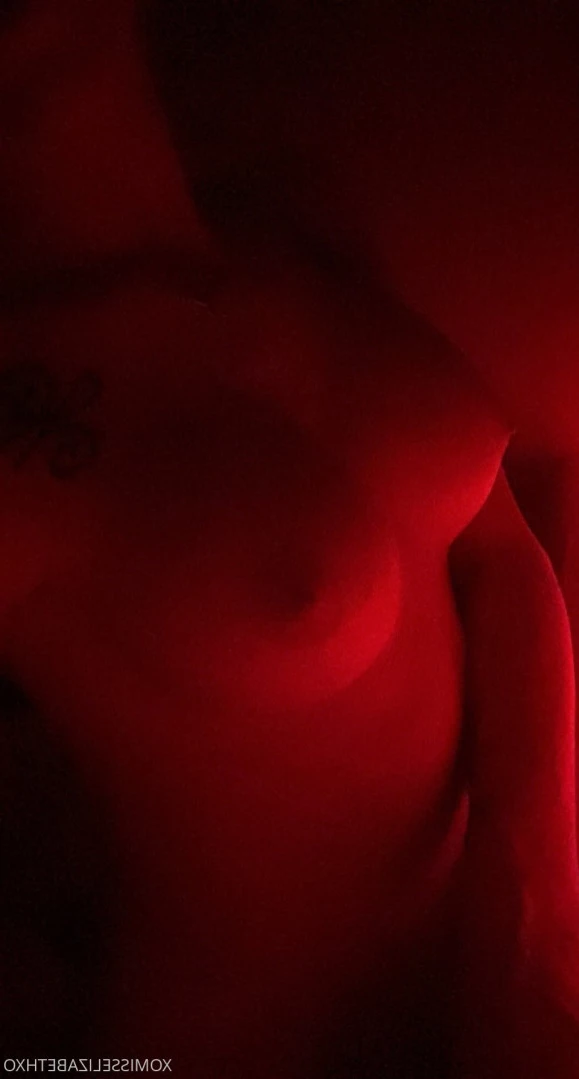 Elizabeth [ xomisselizabethxo ] Onlyfans leaked photo 15383760 on Hotleaks.tv