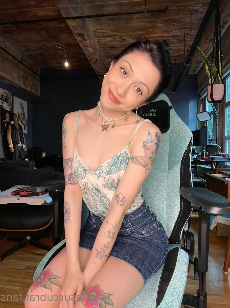 papa lisa [ lisathesuccubrat ] Onlyfans leaked photo 9430671 on Hotleaks.tv