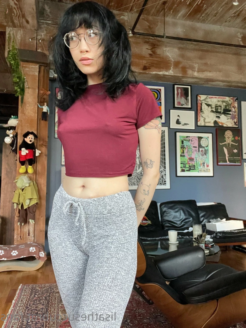 papa lisa [ lisathesuccubrat ] Onlyfans leaked photo 9436666 on Hotleaks.tv