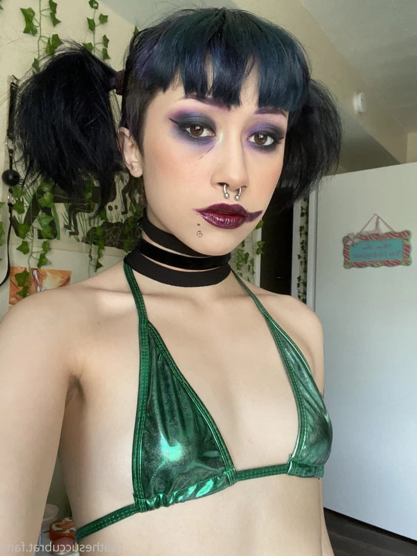 papa lisa [ lisathesuccubrat ] Onlyfans leaked photo 9447715 on Hotleaks.tv