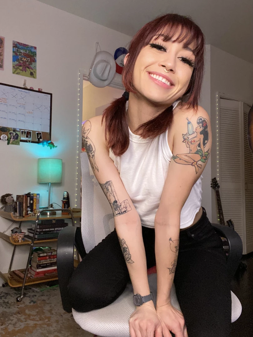 papa lisa [ lisathesuccubrat ] Onlyfans leaked photo 9452403 on Hotleaks.tv