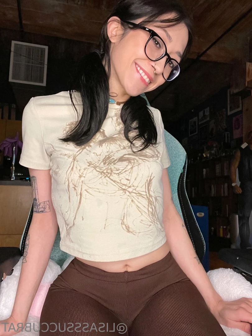 papa lisa [ lisathesuccubrat ] Onlyfans leaked photo 9458262 on Hotleaks.tv