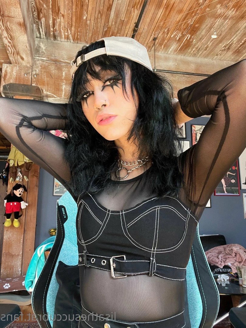 papa lisa [ lisathesuccubrat ] Onlyfans leaked photo 9470710 on Hotleaks.tv