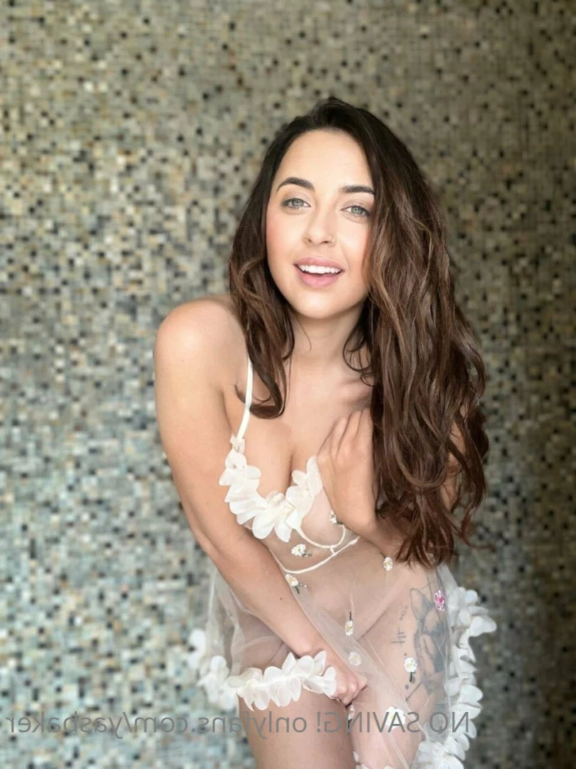 S3XTING NOW 💦 | YASMIN 💖 [ yasbaker ] Onlyfans leaked photo 15983701 on Hotleaks.tv