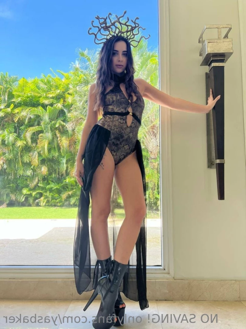 S3XTING NOW 💦 | YASMIN 💖 [ yasbaker ] Onlyfans leaked photo 16254463 on Hotleaks.tv