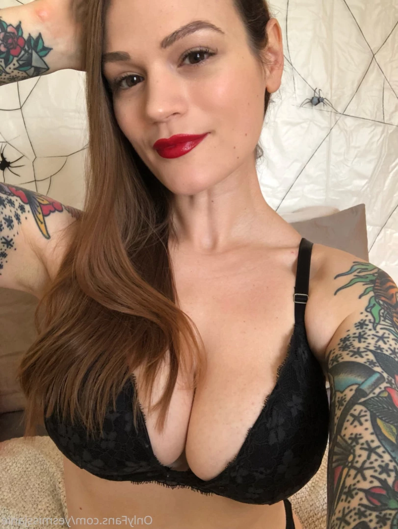 Miss Janie FULLY NUDE 🍒 [ missjaniexo ] Onlyfans leaked photo 11029189 on Hotleaks.tv