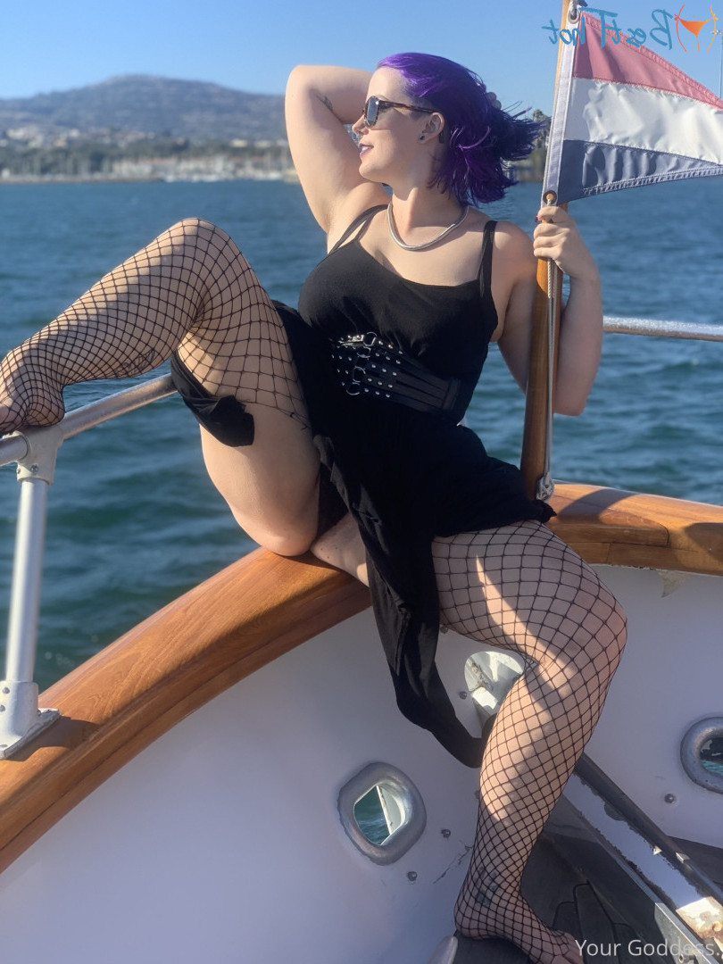 Goddess Nyx [ you_need_nyx ] Onlyfans leaked photo 17309689 on Hotleaks.tv