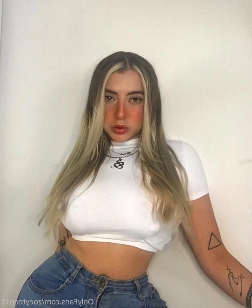 Zoeyteen [ zoeyteen18 ] Onlyfans leaked photo 10913213 on Hotleaks.tv