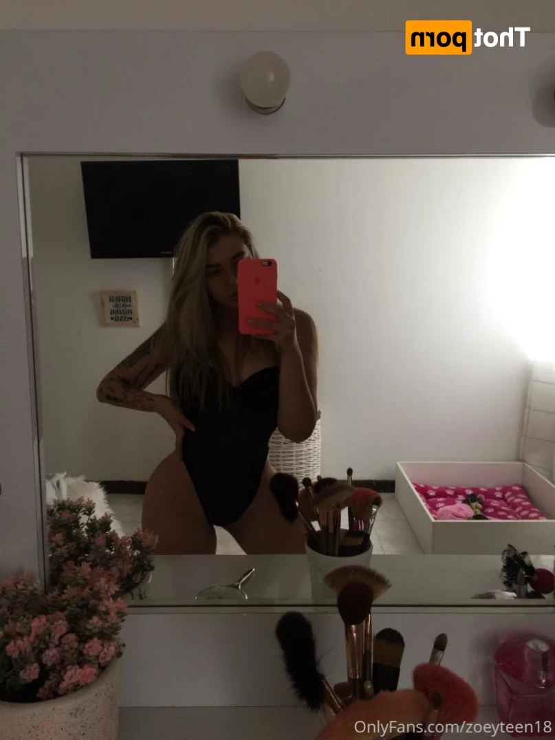 Zoeyteen [ zoeyteen18 ] Onlyfans leaked photo 11772430 on Hotleaks.tv