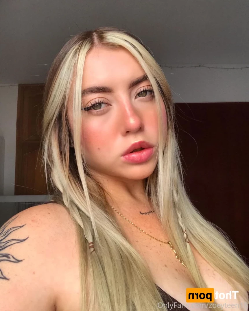 Zoeyteen [ zoeyteen18 ] Onlyfans leaked photo 12118303 on Hotleaks.tv